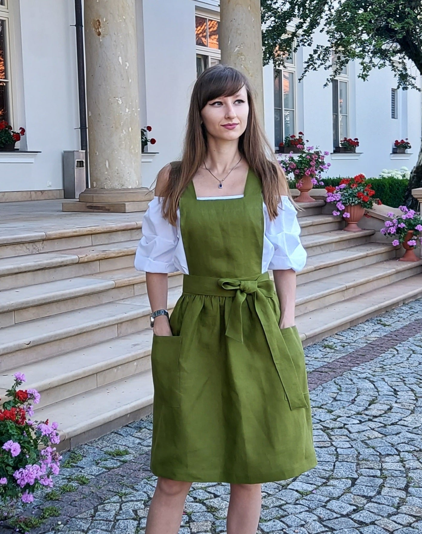 Linen Pinafore Apron, Cottage Core Apron, Apron with Pockets, Women's Apron, Mini