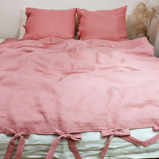 Linen duvet cover with ties