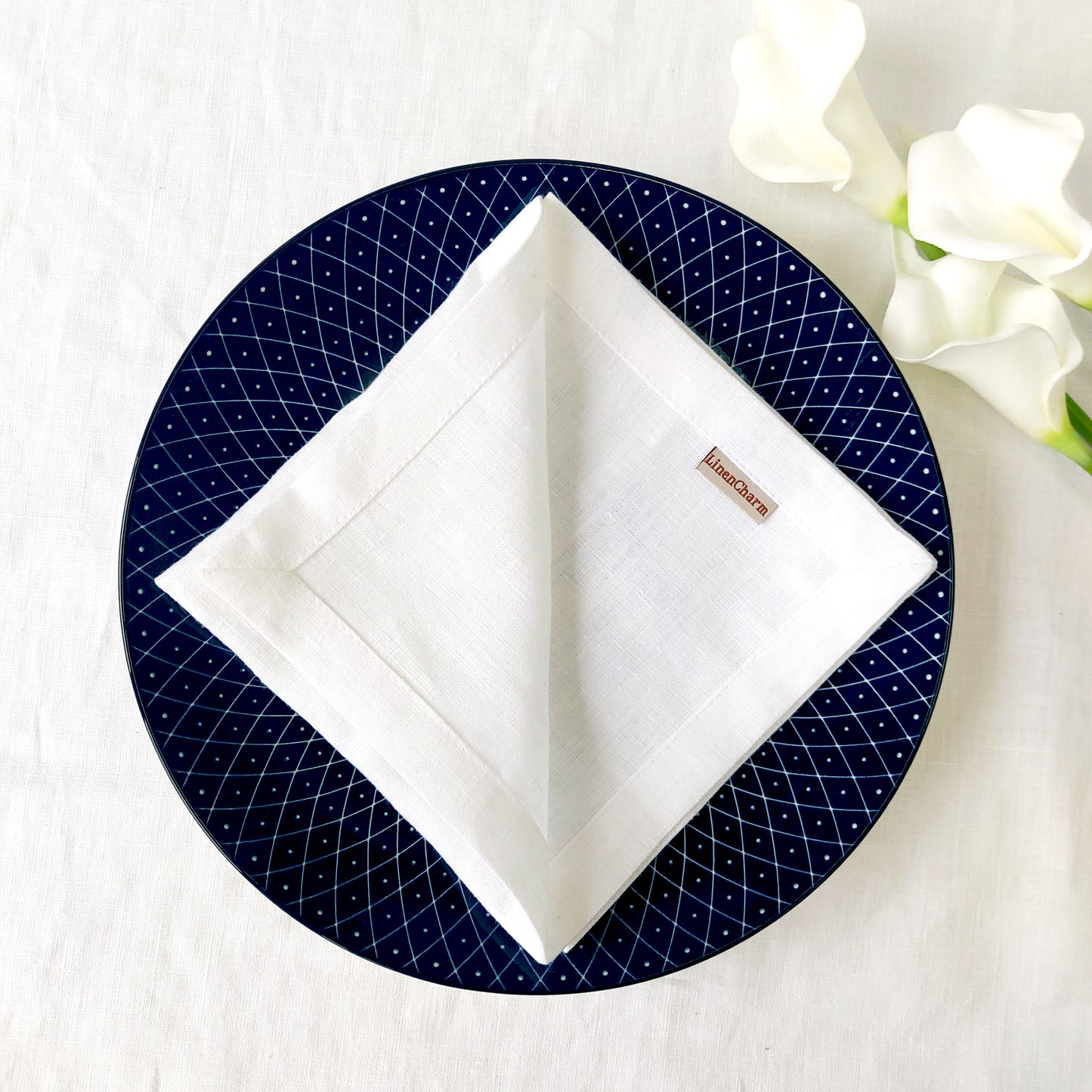 White Linen Napkins, Eco Friendly Tableware, Sustainable Home Decor, Linen Napkins, Reusable Napkins, Fuchsia Decor, Natural Table Setting, Elegant Table Decor, Soft White Napkins, Rustic Chic Tableware
