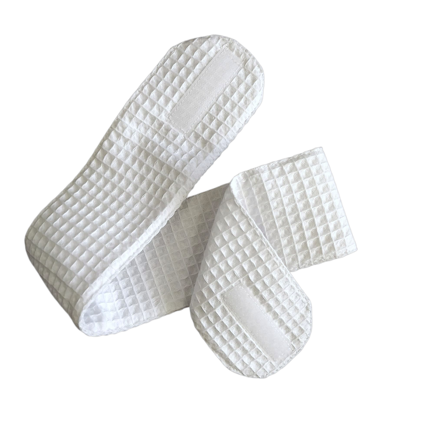 Beauty headband in soft snow-white cotton – spa and facial use