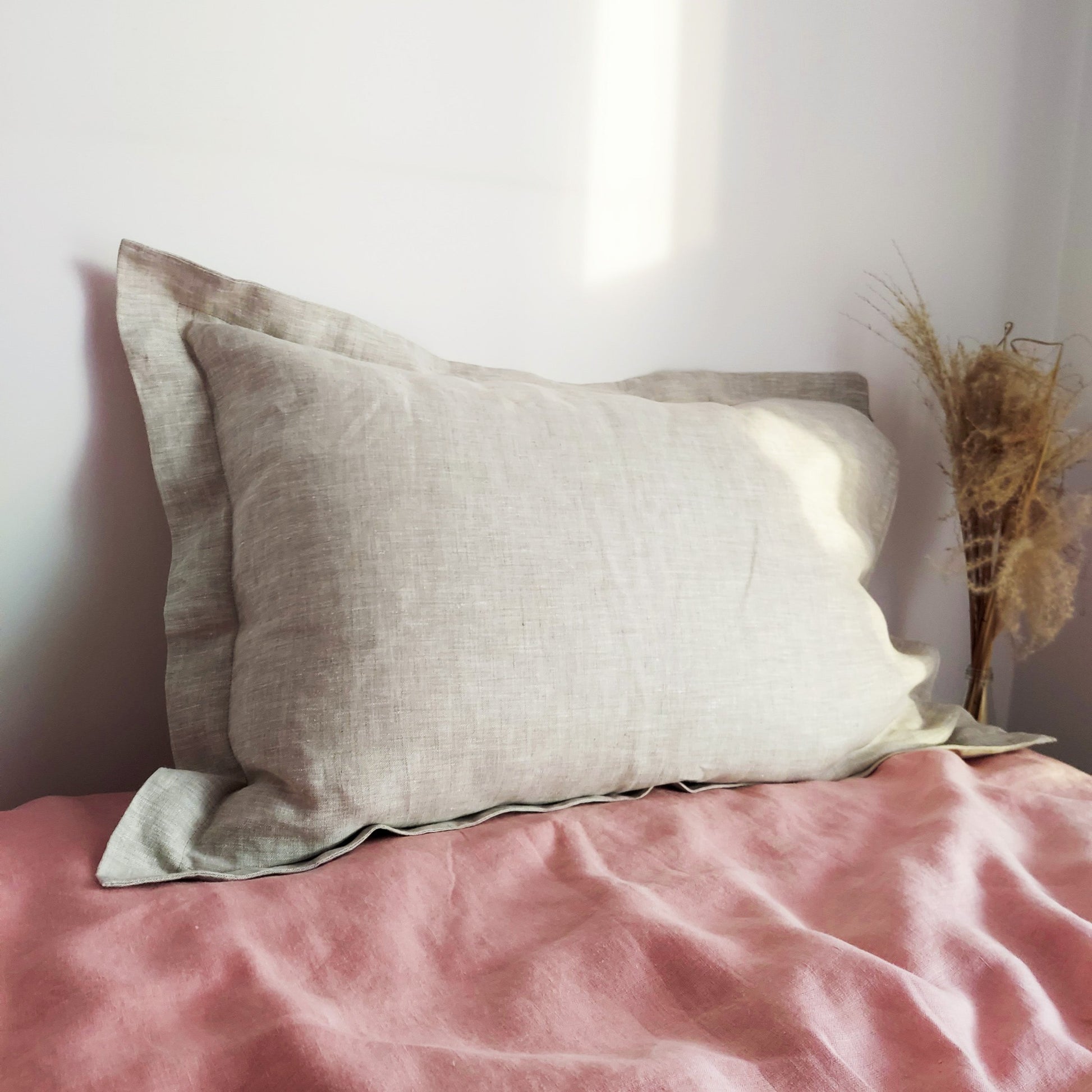 Linen pillowcases with flange, natural linen pillowcases, ecru, red, linen pillowcases