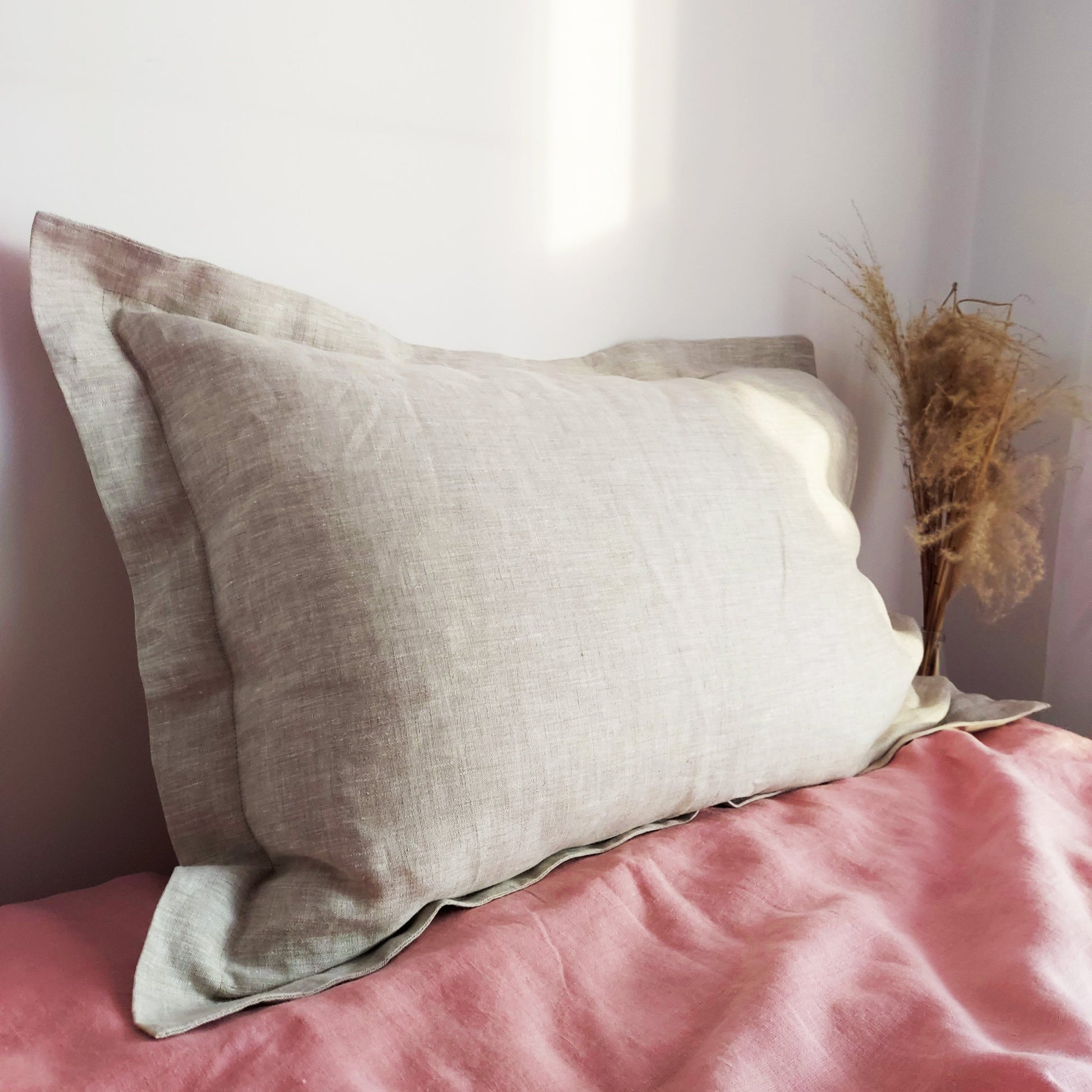 Linen pillowcases with flange, natural linen pillowcases, ecru, red, linen pillowcases