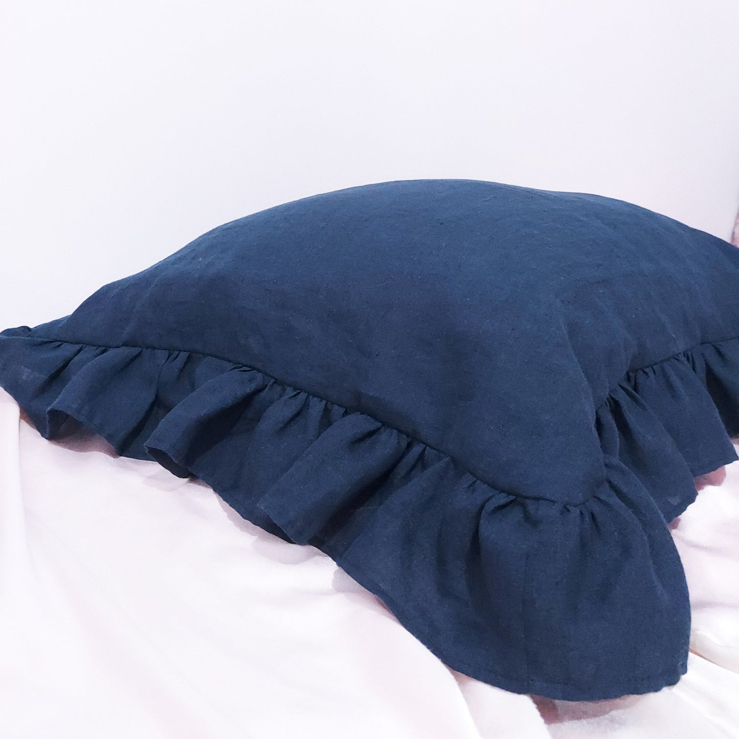 Linen pillowcases with ruffles, linen pillowcases, pink linen pillowcases, ecru linen pillowcases, blue linen pillowcases