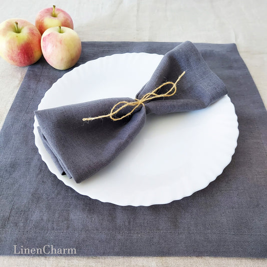 Flat lay of grey linen napkins – handmade 100% linen 205g/m²