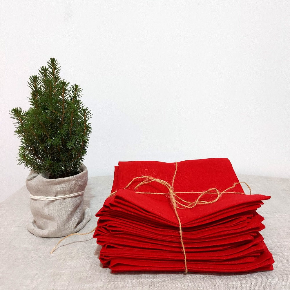 Flat lay of red heavy linen napkins – 100% linen 250g/m² handmade