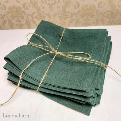 Green Linen Napkins, Eco Friendly Tableware, Sustainable Home Decor, Linen Napkins, Reusable Napkins, Green Dining Essentials, Table Decor Inspo, Natural Linen Napkins, Eco Chic Dining, Elegant Table Setting