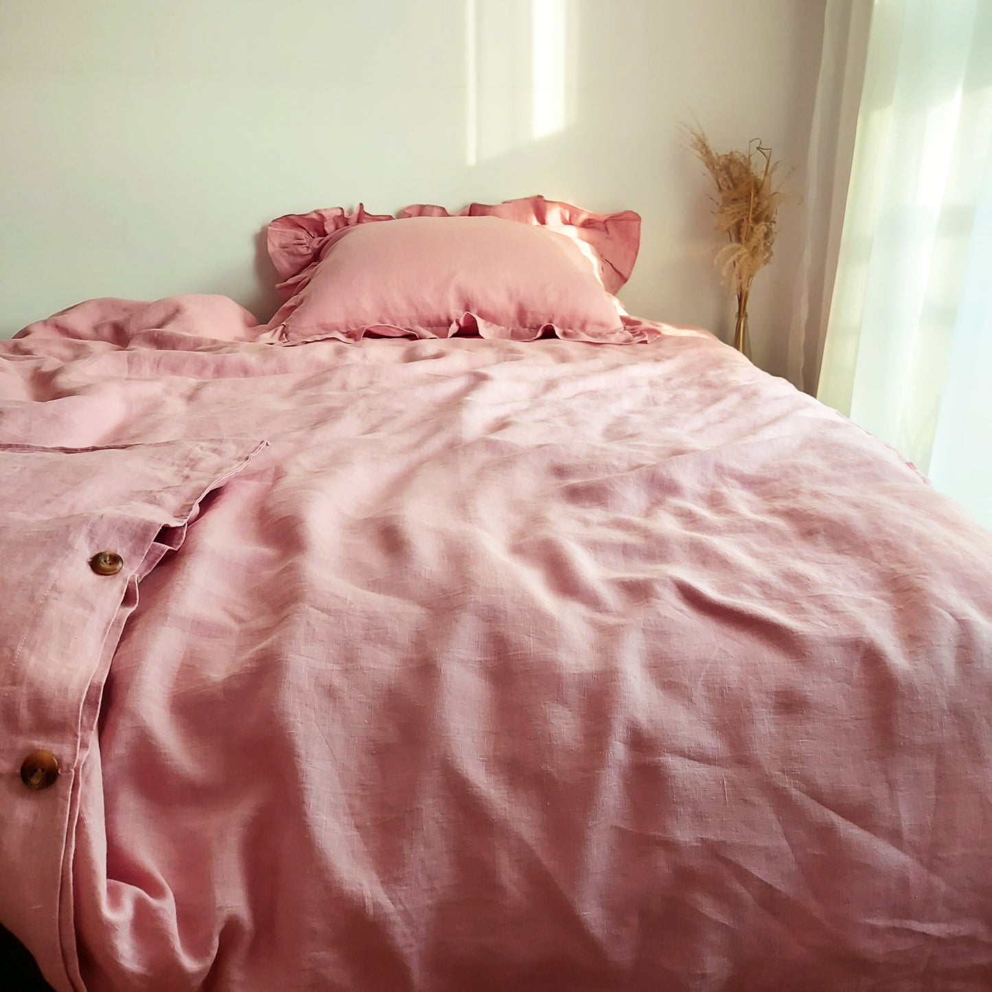 Linen Bedding Set in Vintage Pink Color, Stonewashed Linen, Pillowcase with Ruffles