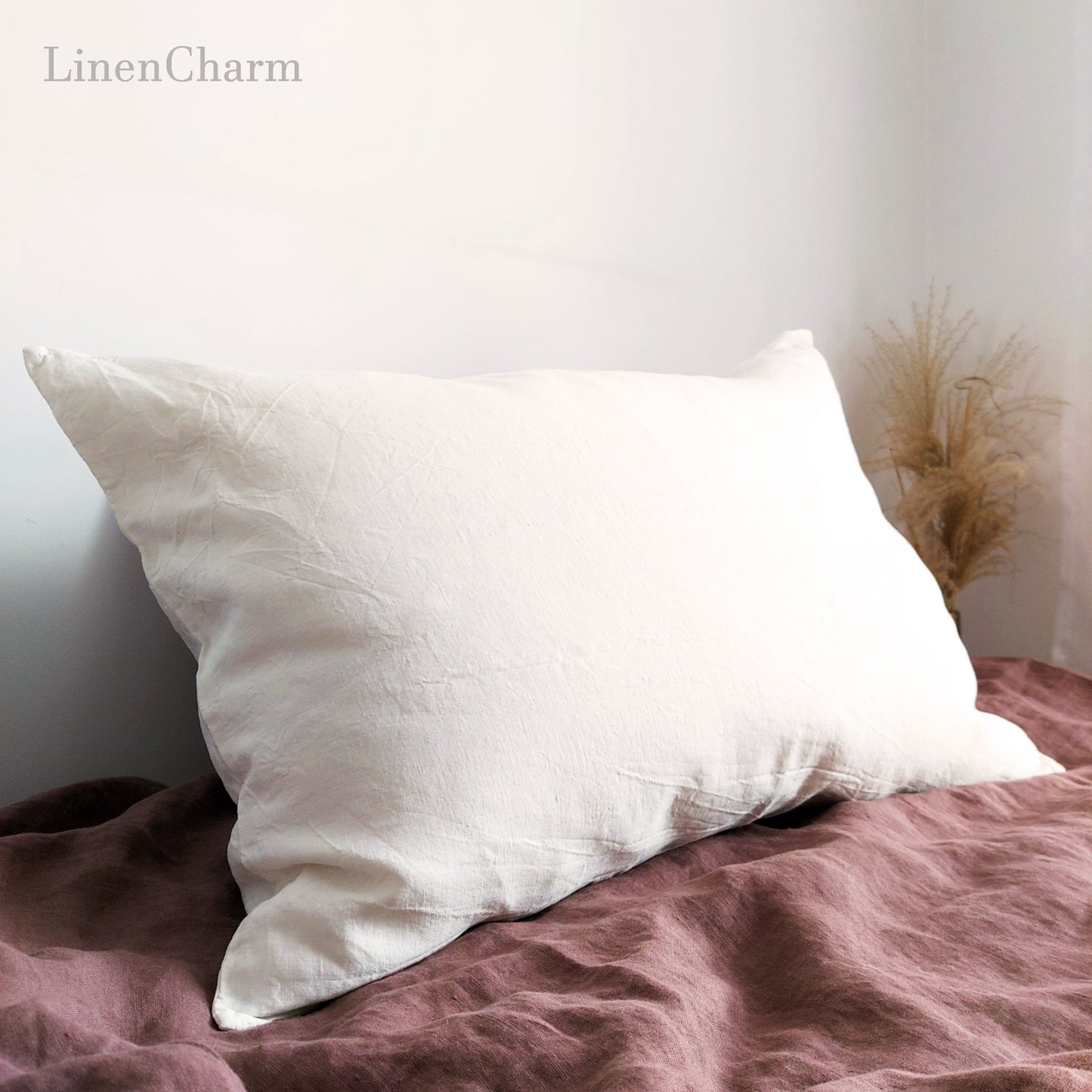 Linen pillowcases with ruffles, linen pillowcases, pink linen pillowcases, ecru linen pillowcases, blue linen pillowcases