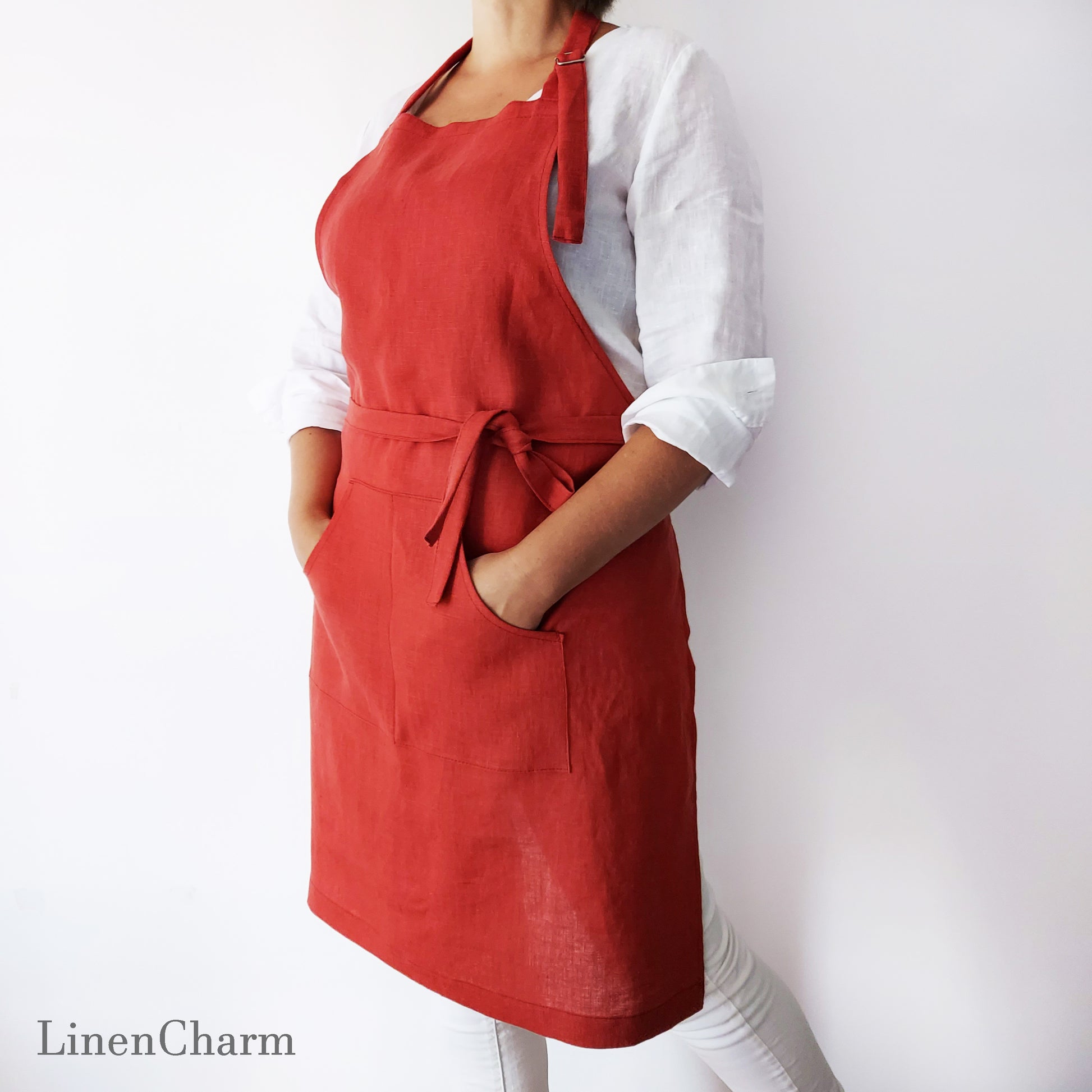 Stonewashed Linen apron. Kitchen apron for Women. Kitchen Apron for Men. Red Apron. Comfortable kitchen apron.