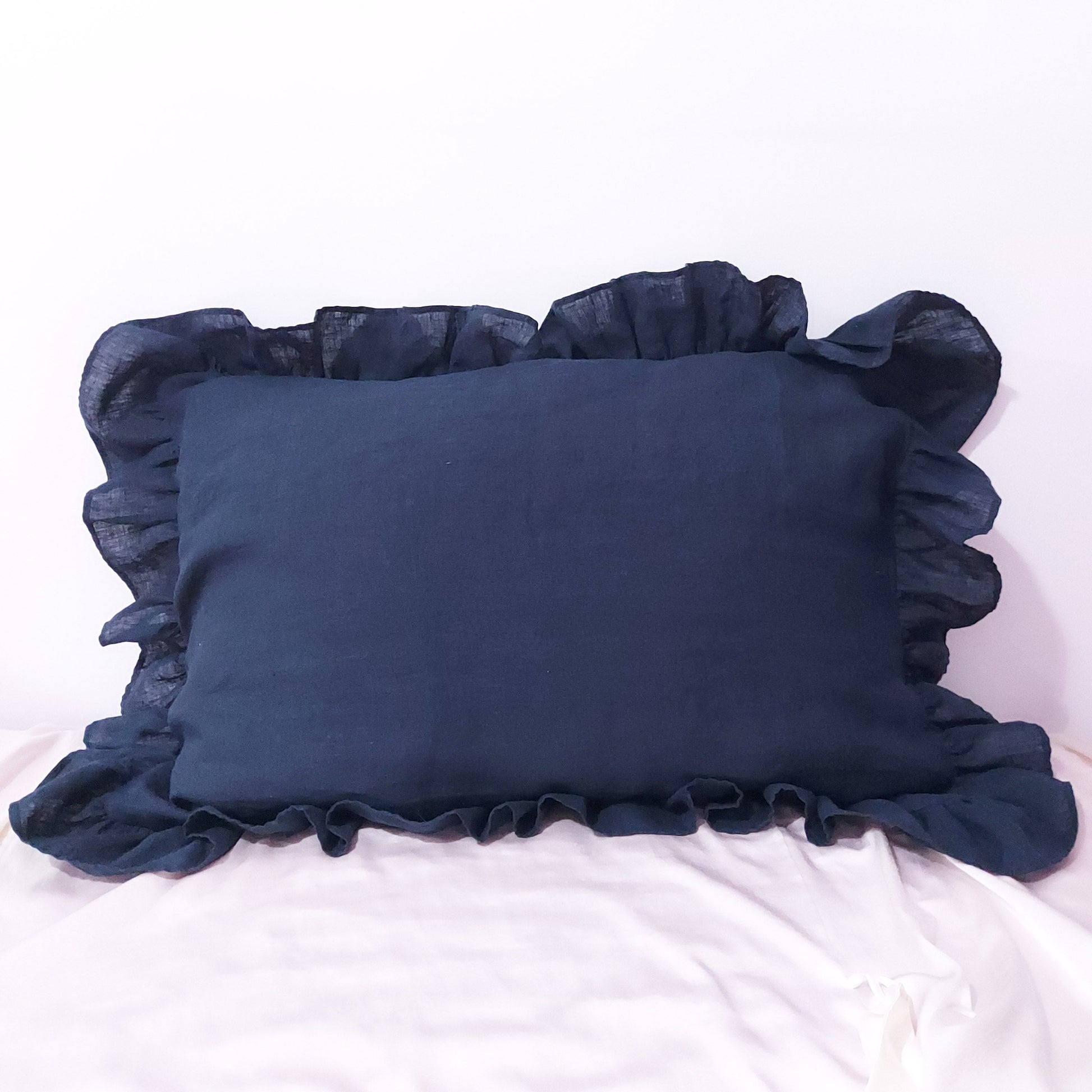 Linen pillowcases with ruffles, linen pillowcases, pink linen pillowcases, ecru linen pillowcases, blue linen pillowcases