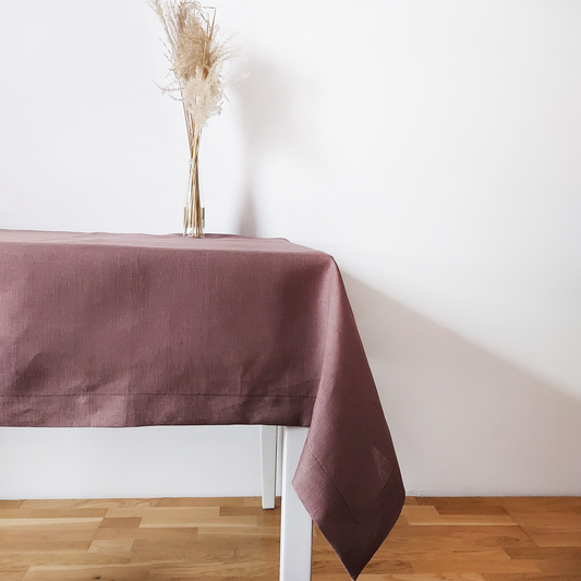 Linen tablecloth, Cacao