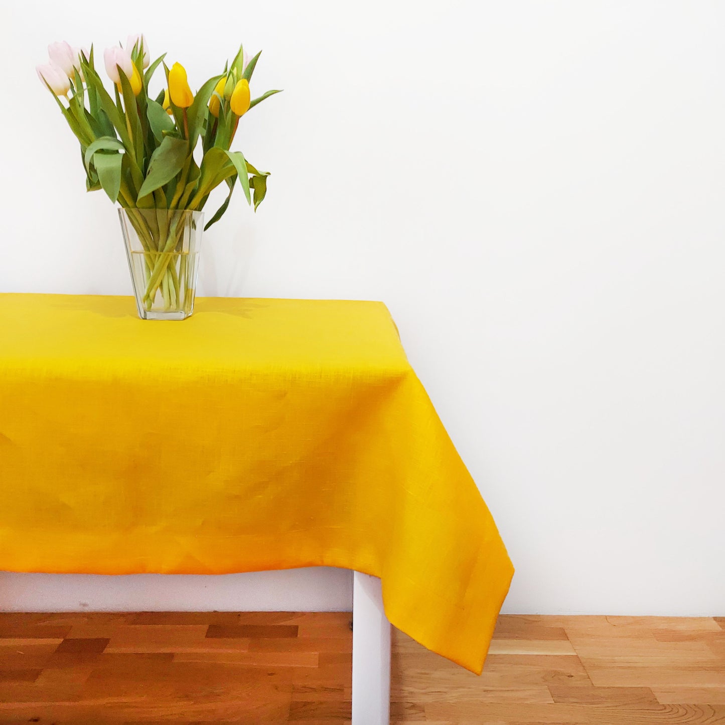 Linen tablecloth, Yellow